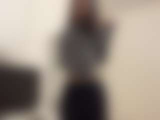 Live cam show with PreciousHoyman - College on CamClone