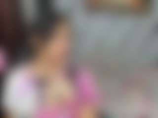 quee-valeria's Live Sex Cam Show