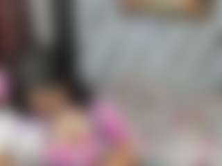 Live cam show with quee-valeria - Brown Eyes on Camsoda