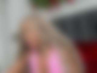Sara-Naugty's Live Sex Cam Show