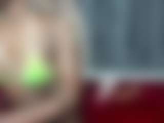 Sara-Naugty's Live Sex Cam Show