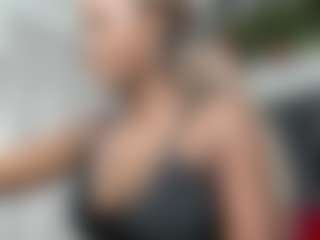 Sara-Naugty's Live Sex Cam Show