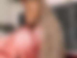 Sara-Naugty's Live Sex Cam Show