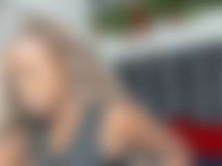 Sara-Naugty's Live Sex Cam Show