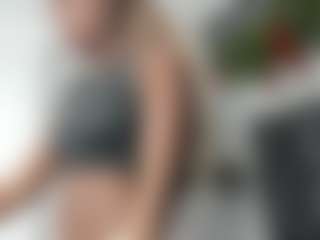 Live cam show with Sara-Naugty - Boots on EXY