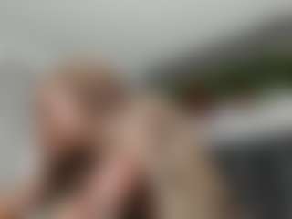 Sara-Naugty's Live Sex Cam Show