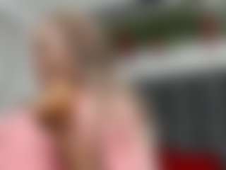 Sara-Naugty's Live Sex Cam Show