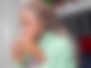 Sara-Naugty's Live Sex Cam Show