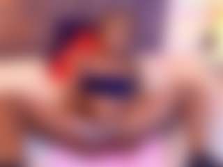 Live cam show with Sara-Naugty - Ebony on TeamSkeetLive | colombia