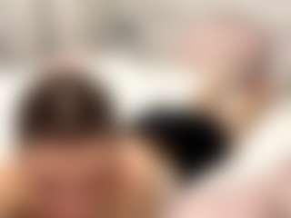 SenaidaMilos's Live Sex Cam Show