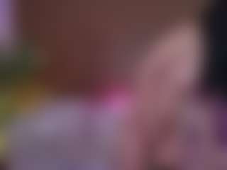 Live cam show with SofiaNoireX - Tease on crypto-cams