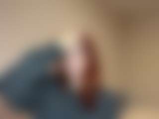 Live-Cam-Show mit SumikoBleau - Public Red Hair auf Camsoda