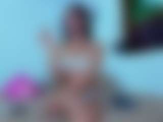 Abrilsumer's Live Sex Cam Show