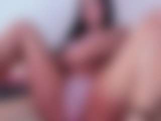 Abrilsumer's Live Sex Cam Show