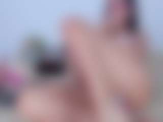 Abrilsumer's Live Sex Cam Show