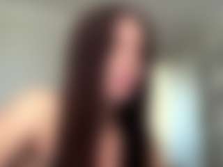 EleanorRathbum's Live Sex Cam Show