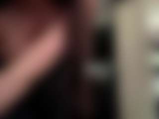 EleanorRathbum's Live Sex Cam Show