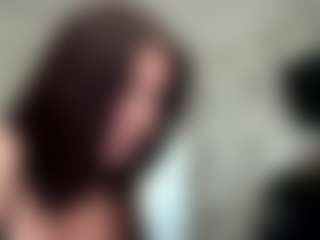 EleanorRathbum's Live Sex Cam Show