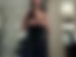 EleanorRathbum's Live Sex Cam Show