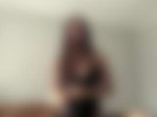 EleanorRathbum's Live Sex Cam Show