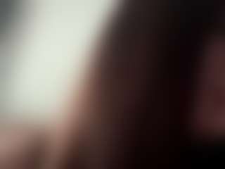 EleanorRathbum's Live Sex Cam Show