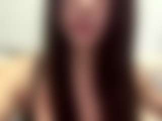 EleanorRathbum's Live Sex Cam Show
