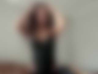 EleanorRathbum's Live Sex Cam Show