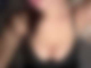 EleanorRathbum's Live Sex Cam Show
