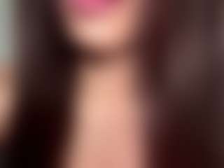 EleanorRathbum's Live Sex Cam Show