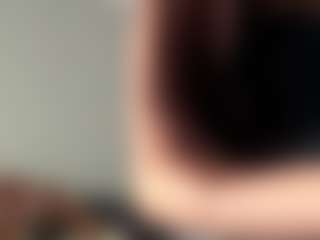 EleanorRathbum's Live Sex Cam Show