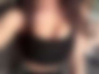 EleanorRathbum's Live Sex Cam Show