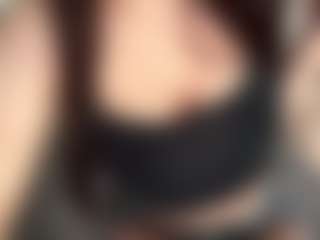EleanorRathbum's Live Sex Cam Show