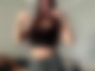 EleanorRathbum's Live Sex Cam Show
