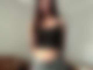 EleanorRathbum's Live Sex Cam Show