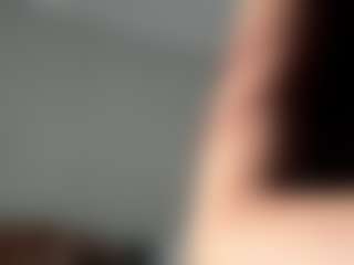 EleanorRathbum's Live Sex Cam Show