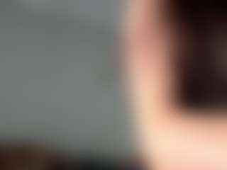 EleanorRathbum's Live Sex Cam Show