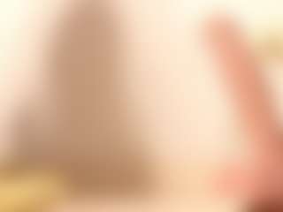 Live cam show with Emakraus - Blonde Hair on Camsoda
