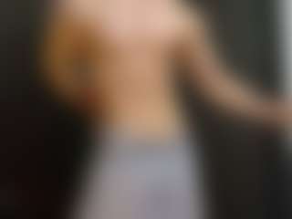 Live cam show with Erenjeager07 - Smoking on CamwithHer