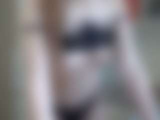 Erica-888's Live Sex Cam Show