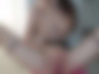 Live cam show with wet-hole - Blue Eyes on Gym Cam Girls