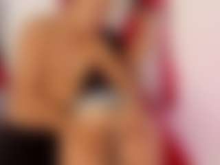 Hottsubmissive's Live Sex Cam Show