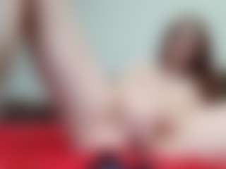 kyylierosse's Live Sex Cam Show