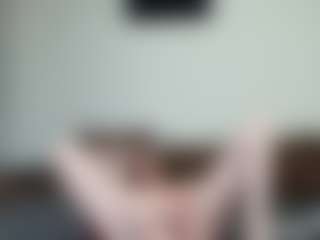 Live cam show with kyylierosse - Lush MILF on Fling VIP Chat