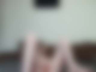 kyylierosse's Live Sex Cam Show