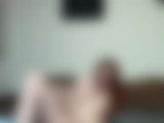kyylierosse's Live Sex Cam Show