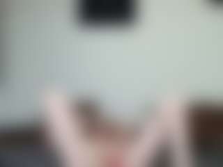 Live cam show with kyylierosse - New Toys on livesuperchat.net