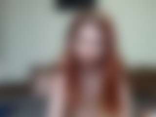 Live cam show with kyylierosse - Moaning on Camsoda