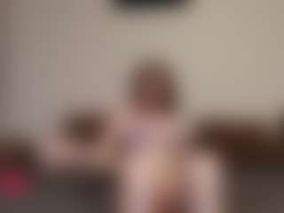 kyylierosse's Live Sex Cam Show