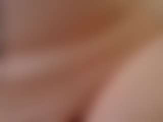 Live cam show with kyylierosse - Twerk on Cam Slut