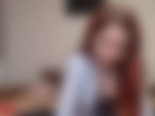 Live cam show with kyylierosse - Hairy Pussy MILF on TeamSkeetLive